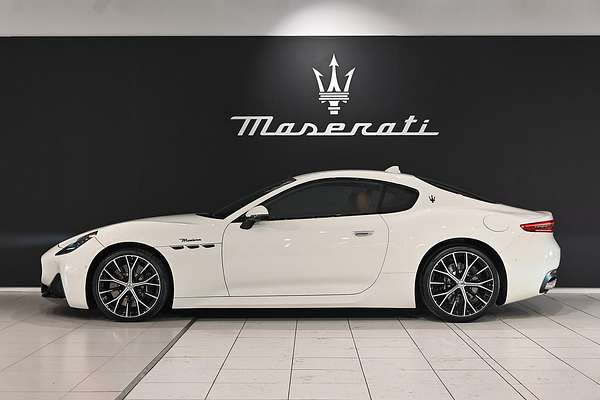 2024 Maserati GranTurismo Modena M189