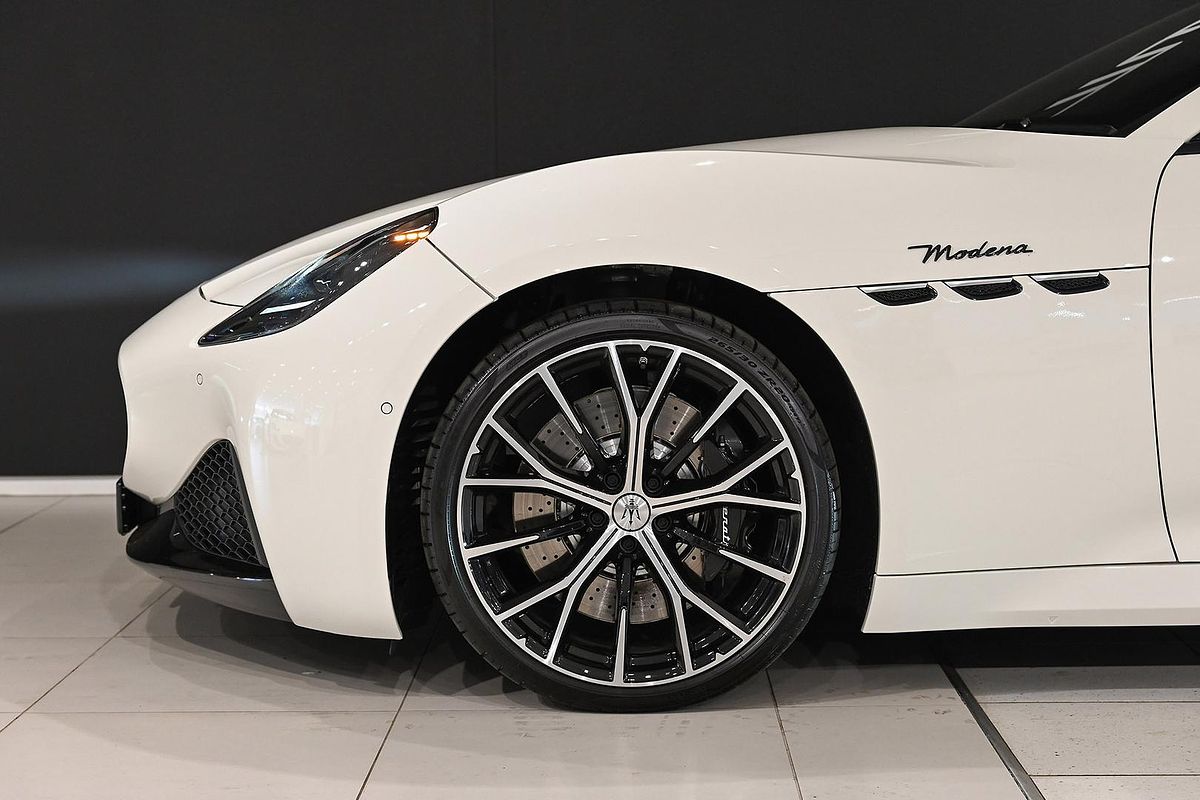 2024 Maserati GranTurismo Modena M189