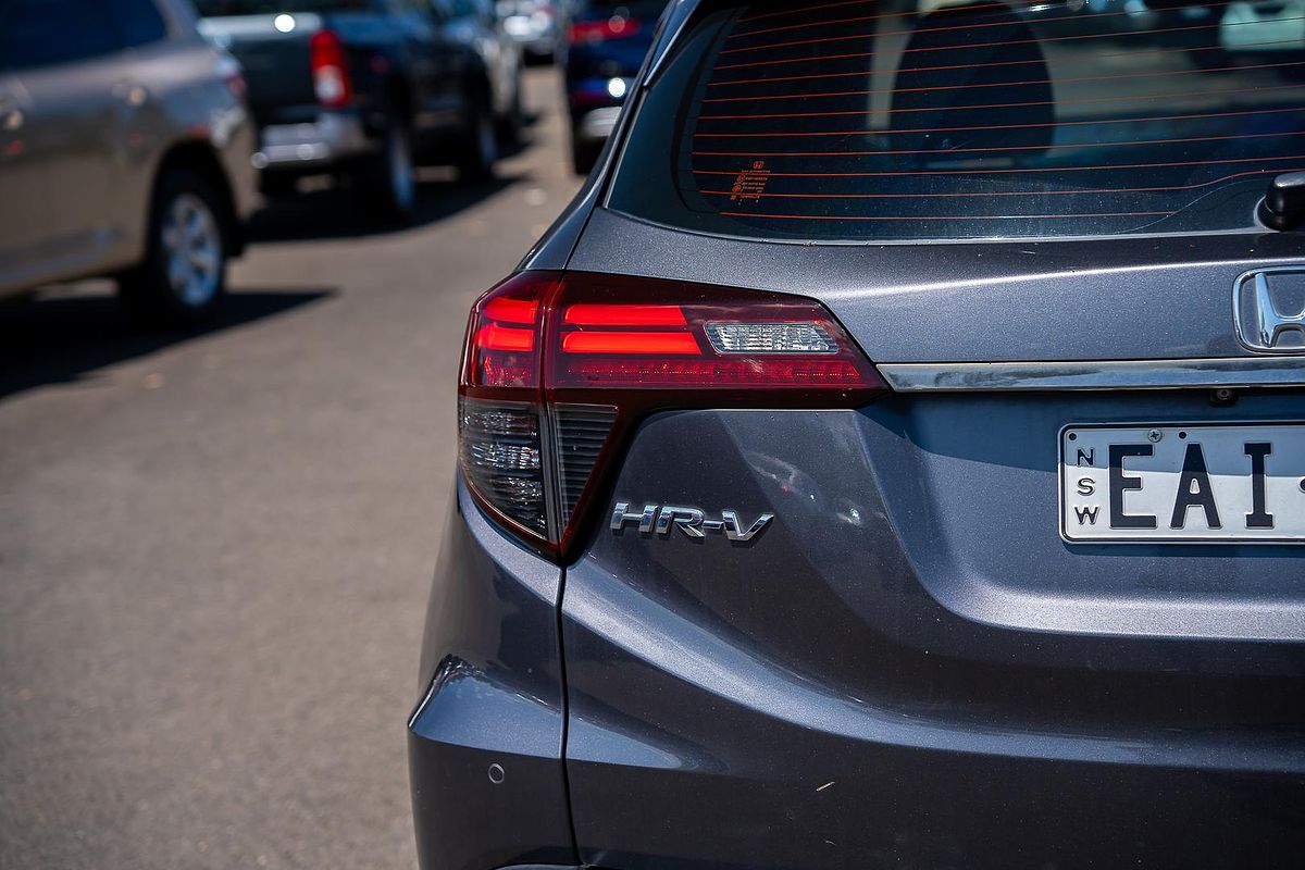 2019 Honda HR-V VTi-S