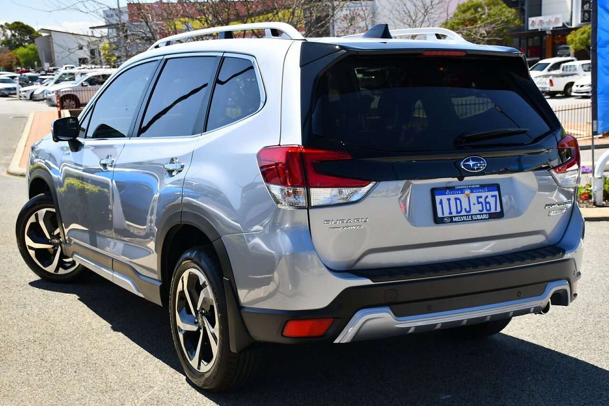 2024 Subaru Forester Hybrid S S5