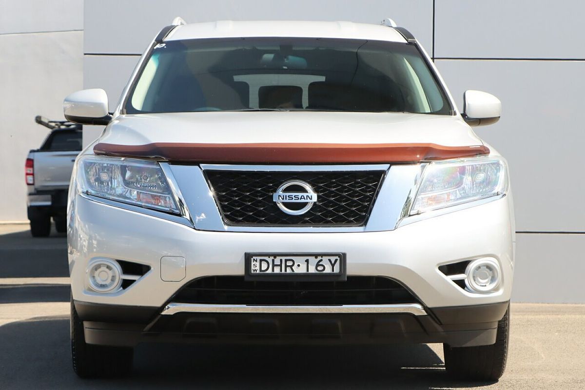 2015 Nissan Pathfinder ST N-TREK R52