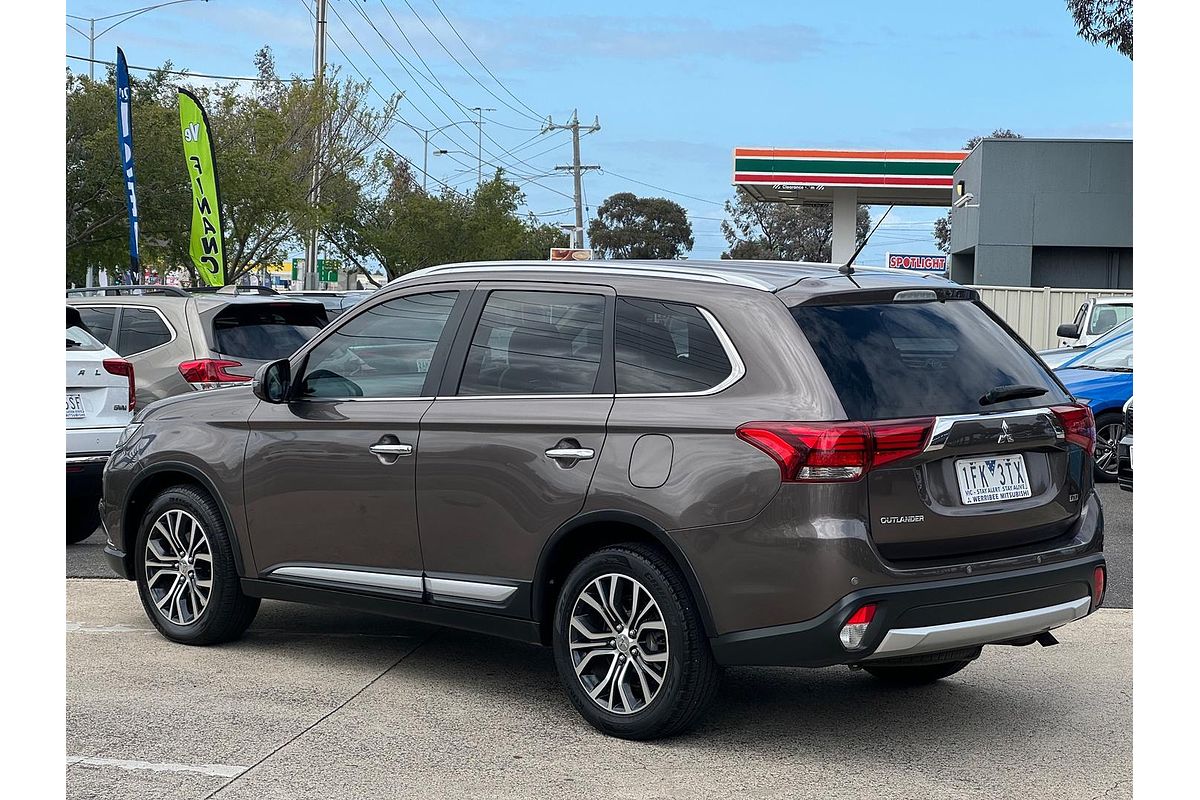 2015 Mitsubishi Outlander Exceed ZK