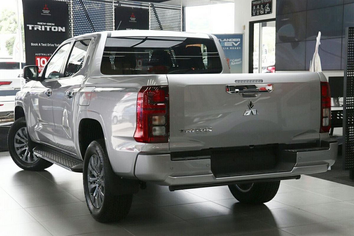 2024 Mitsubishi Triton GLS MV 4X4