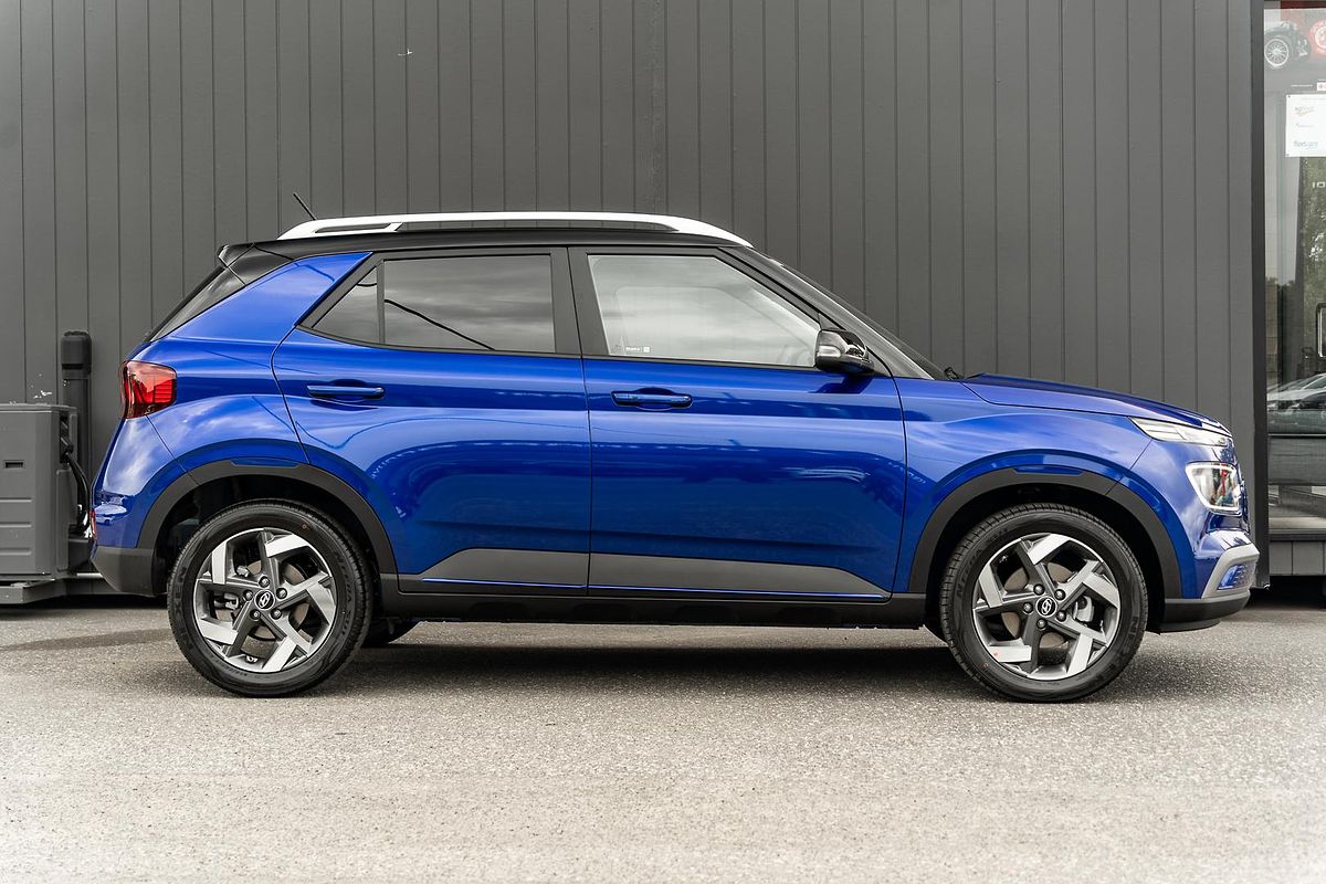 2024 Hyundai Venue Elite QX.V5