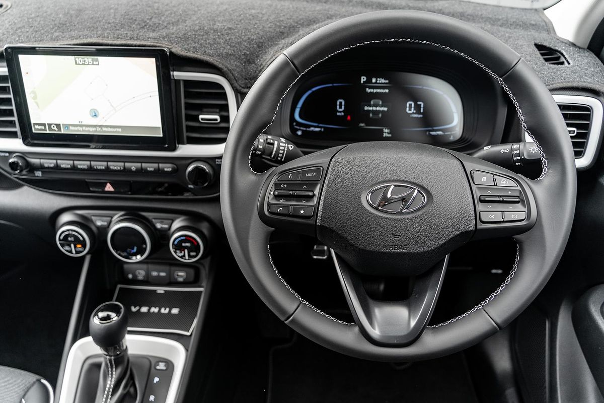 2024 Hyundai Venue Elite QX.V5