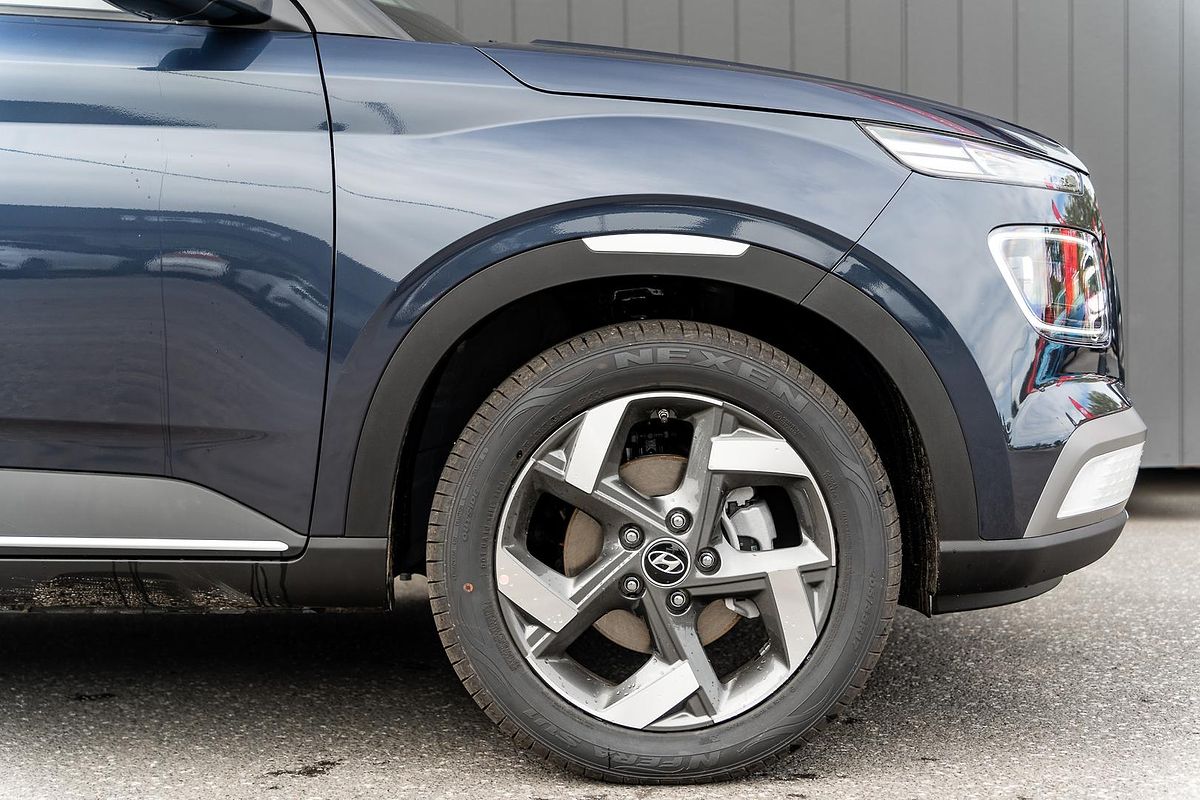2024 Hyundai Venue Elite QX.V5