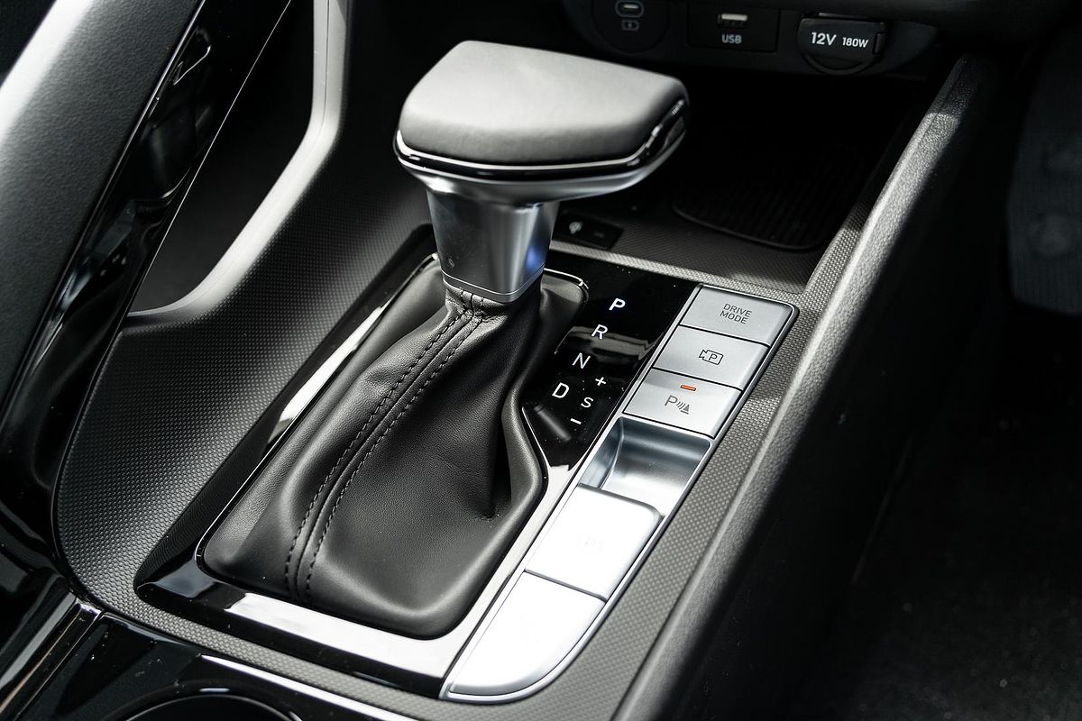 2024 Hyundai i30 Elite CN7.V2
