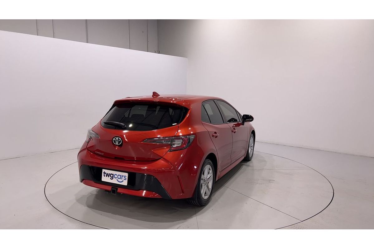 2018 Toyota Corolla Ascent Sport MZEA12R