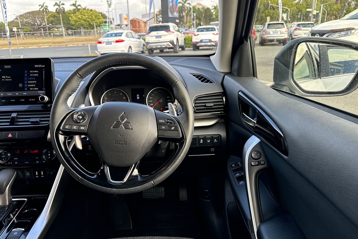 2023 Mitsubishi Eclipse Cross LS YB