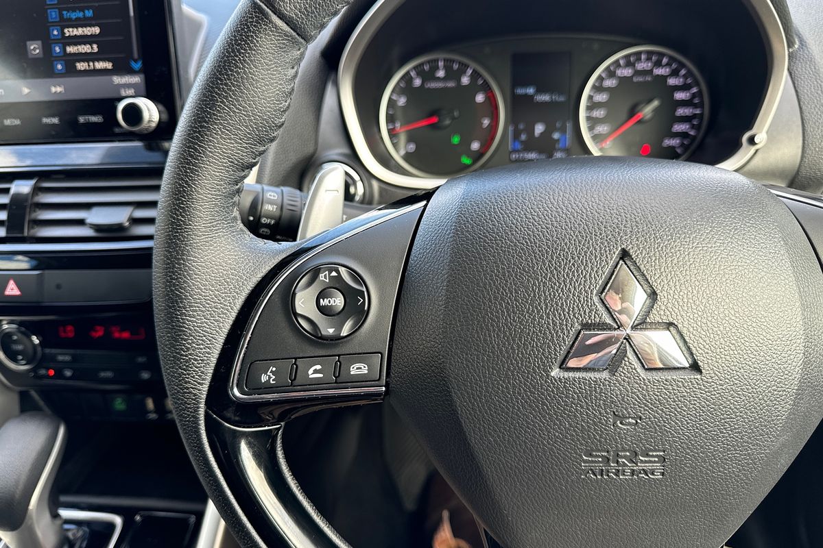 2023 Mitsubishi Eclipse Cross LS YB