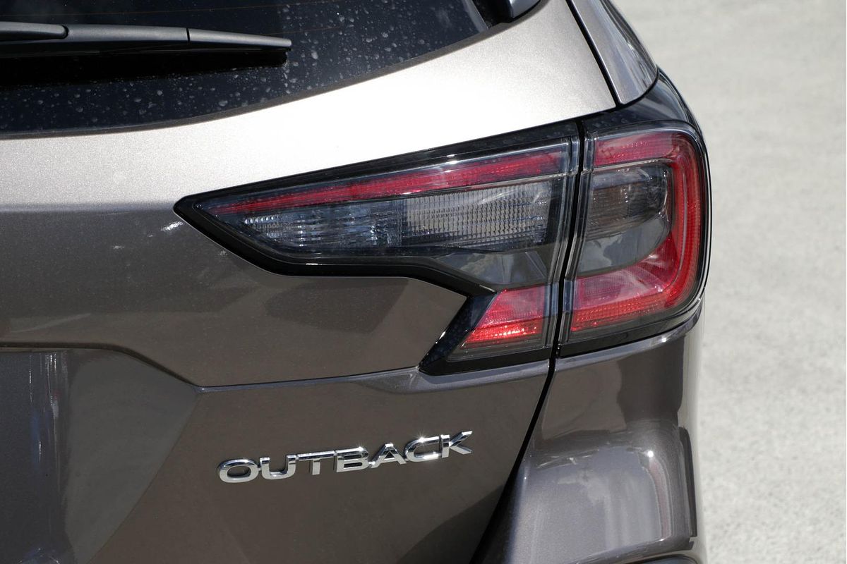 2024 Subaru Outback AWD Touring 6GEN