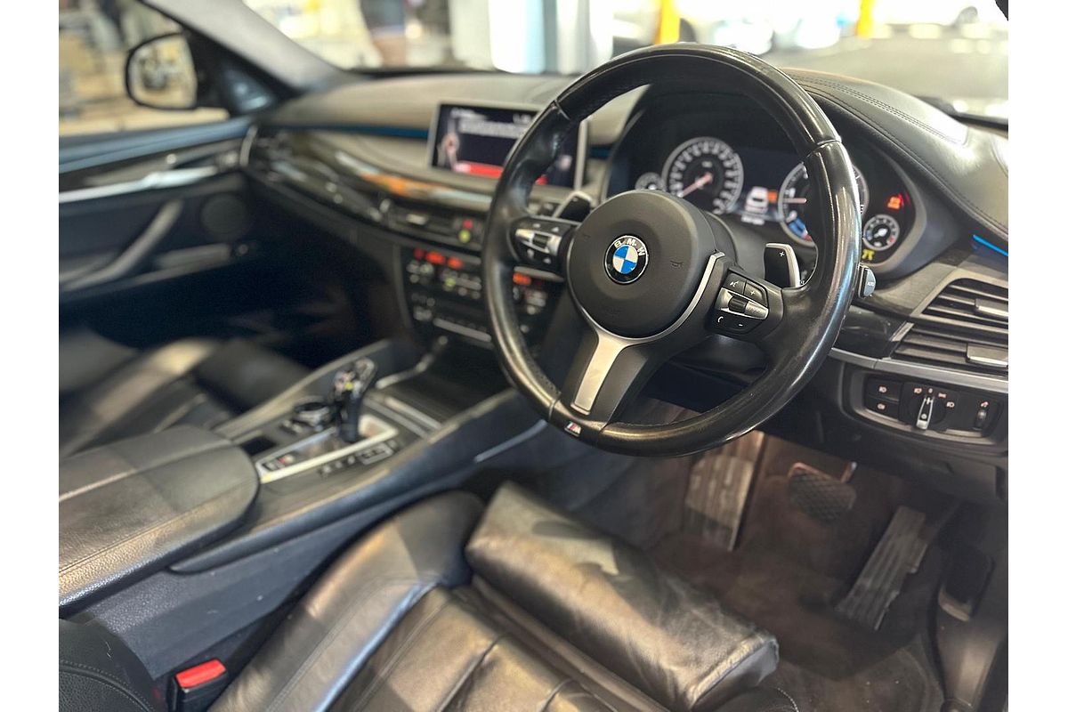2015 BMW X6 M50d F16