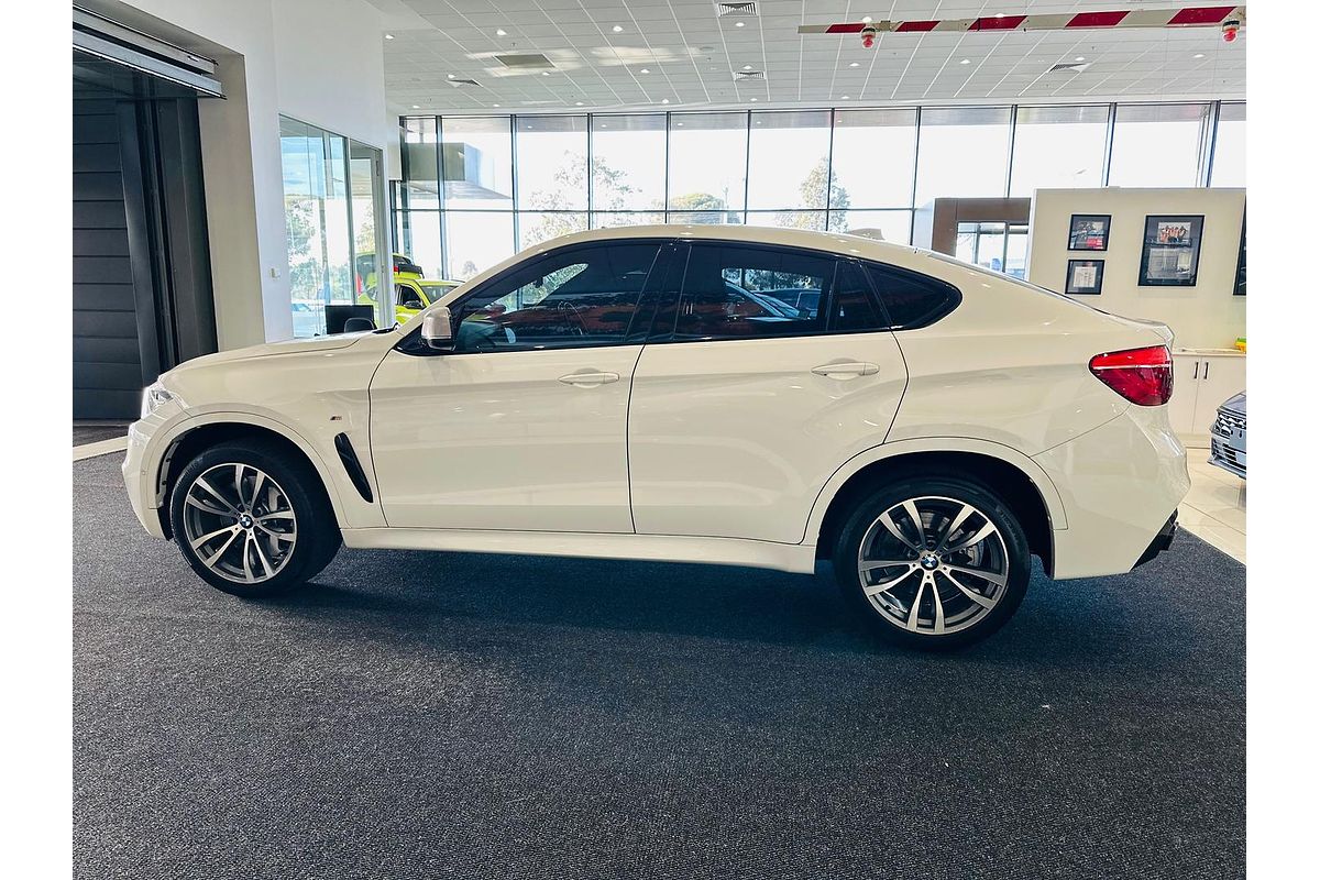 2015 BMW X6 M50d F16