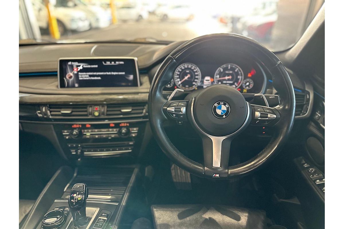 2015 BMW X6 M50d F16