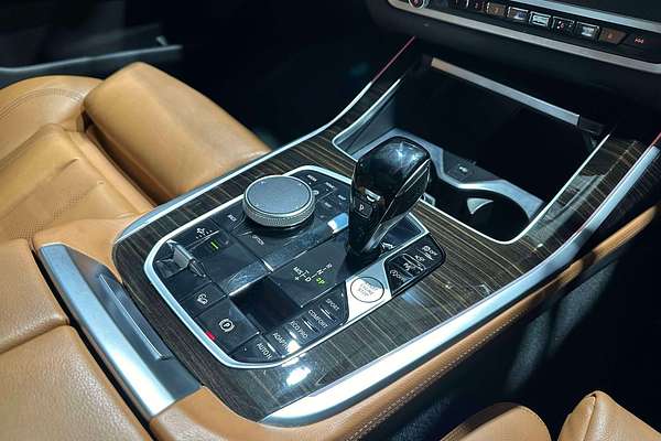 2019 BMW X7 xDrive30d G07