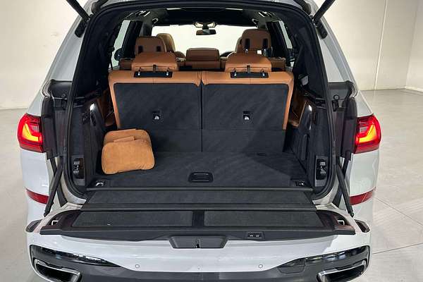 2019 BMW X7 xDrive30d G07
