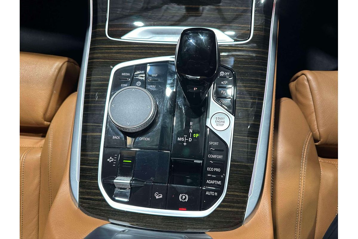 2019 BMW X7 xDrive30d G07
