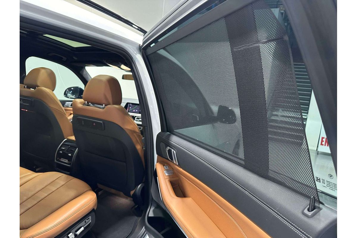2019 BMW X7 xDrive30d G07