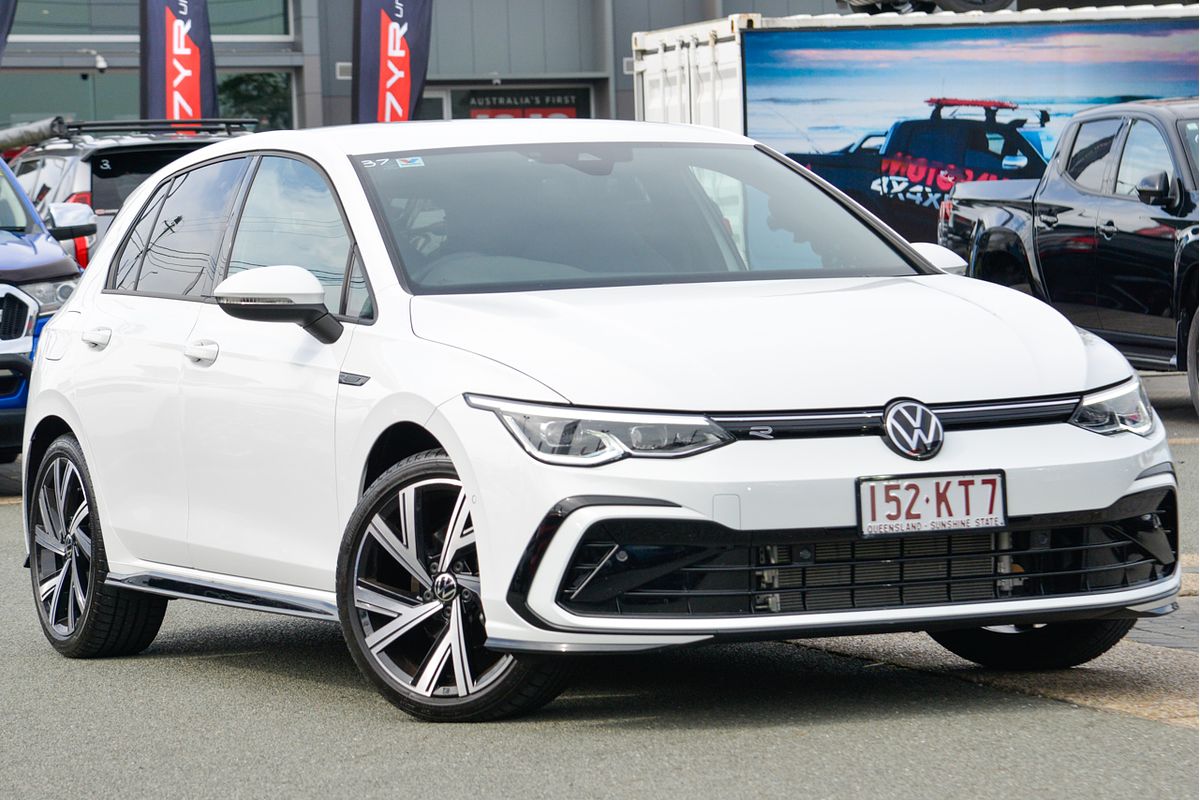 2023 Volkswagen Golf 110TSI R-Line 8