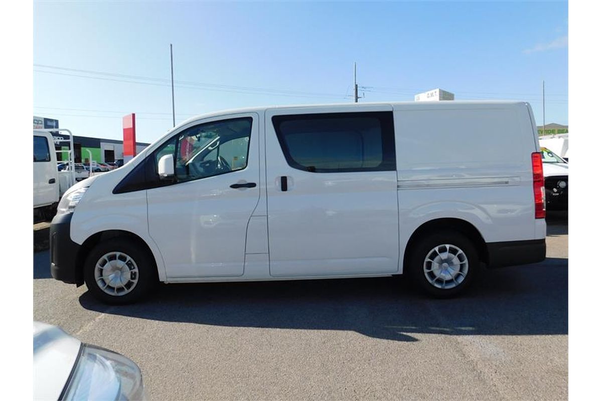 2024 Toyota Hiace GDH300R