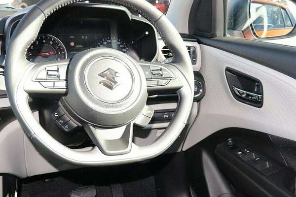 2024 Suzuki Swift Hybrid Plus UZ