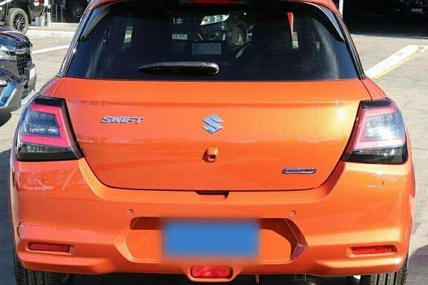 2024 Suzuki Swift Hybrid Plus UZ