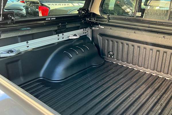 2024 Nissan Navara ST-X D23 4X4