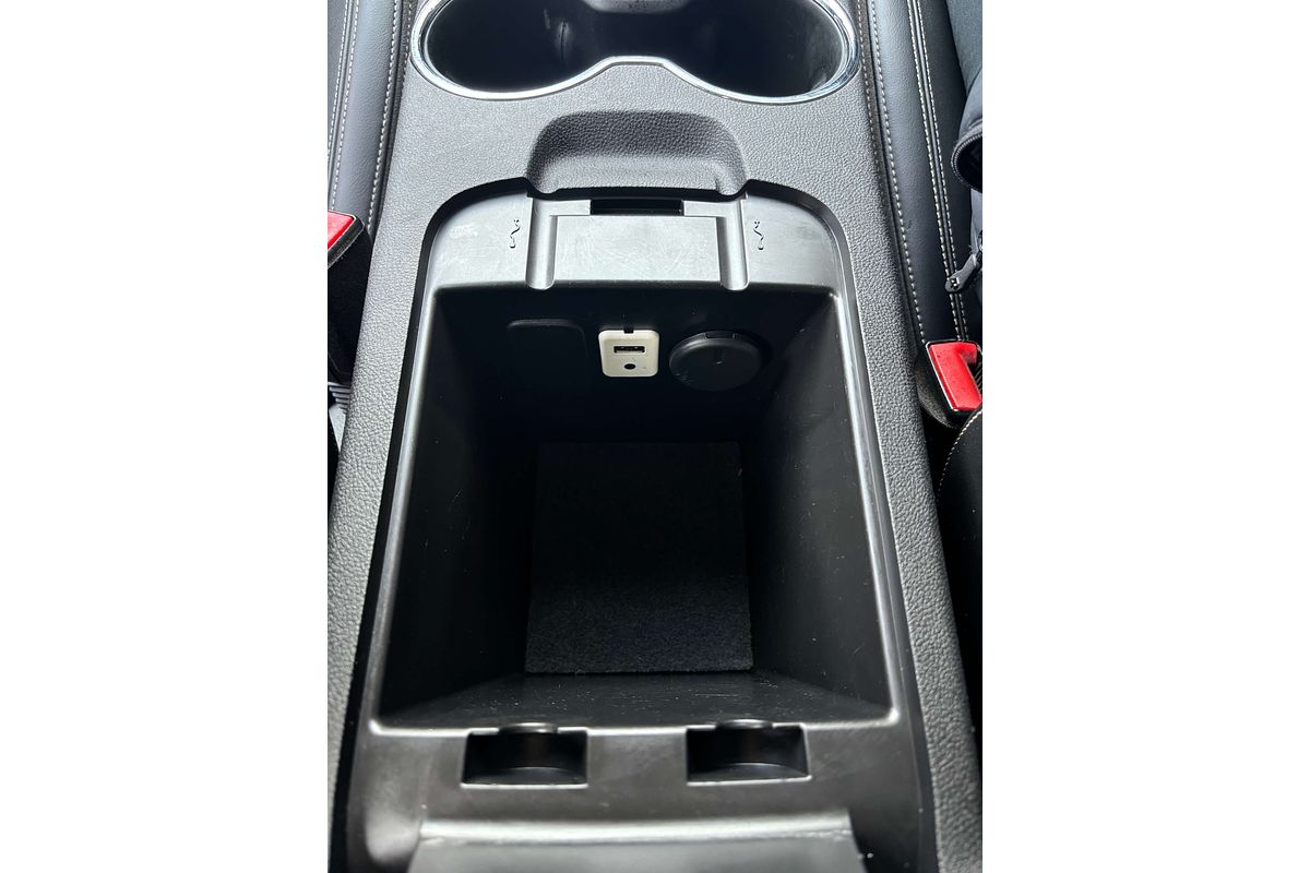 2013 Holden Commodore SV6 VF