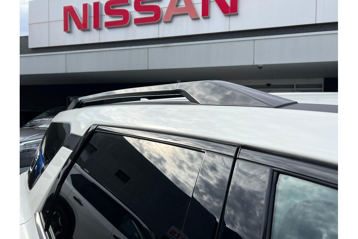 2024 Nissan Pathfinder ST-L R53