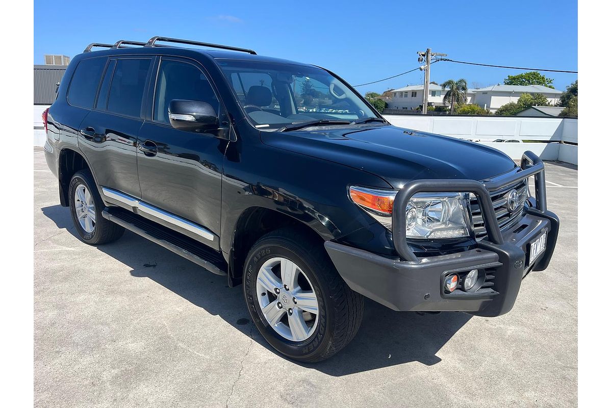 2015 Toyota Landcruiser Sahara VDJ200R