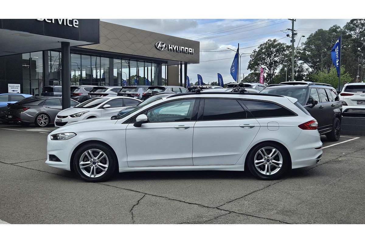 2015 Ford Mondeo Ambiente MD