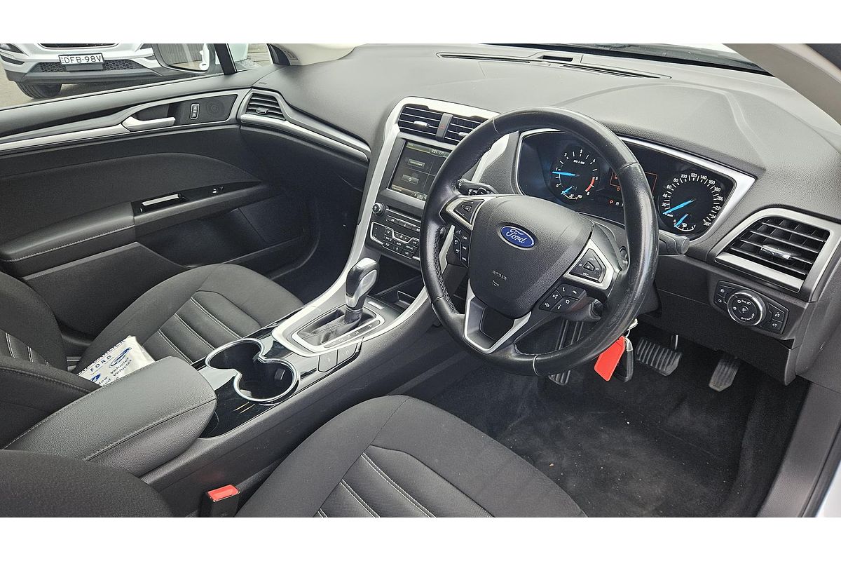 2015 Ford Mondeo Ambiente MD