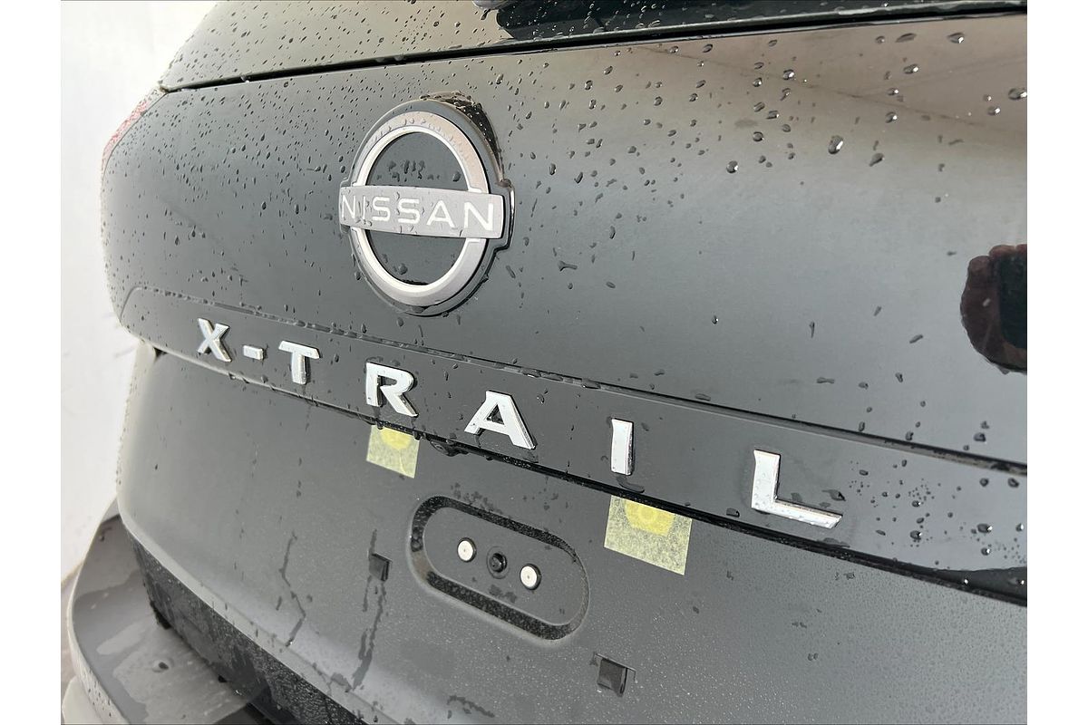 2024 Nissan X-TRAIL ST T33