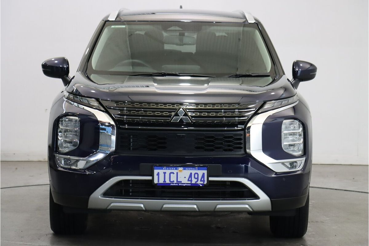 2023 Mitsubishi Outlander LS ZM