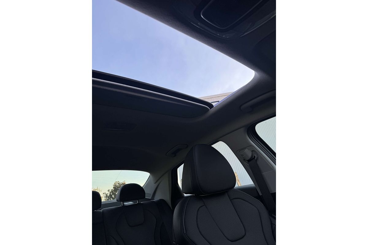 2024 Hyundai i30 Premium CN7.V2