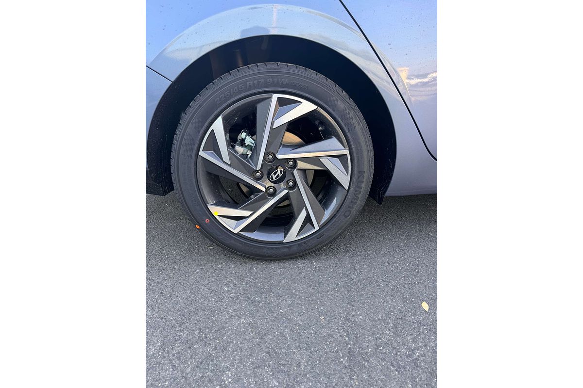 2024 Hyundai i30 Premium CN7.V2