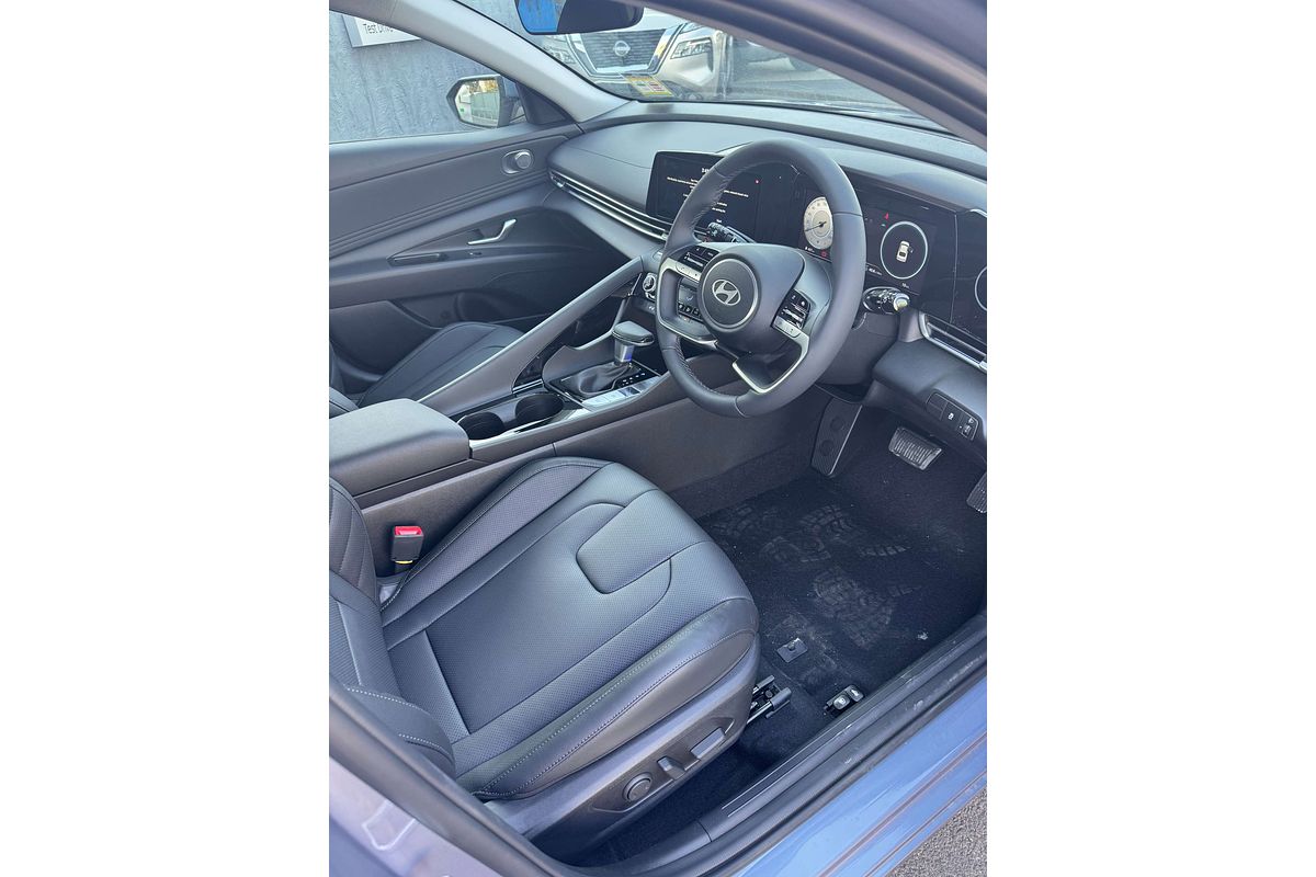 2024 Hyundai i30 Premium CN7.V2