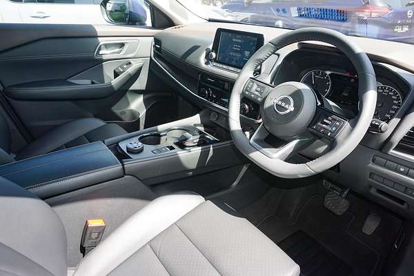 2023 Nissan X-TRAIL ST-L e-POWER T33