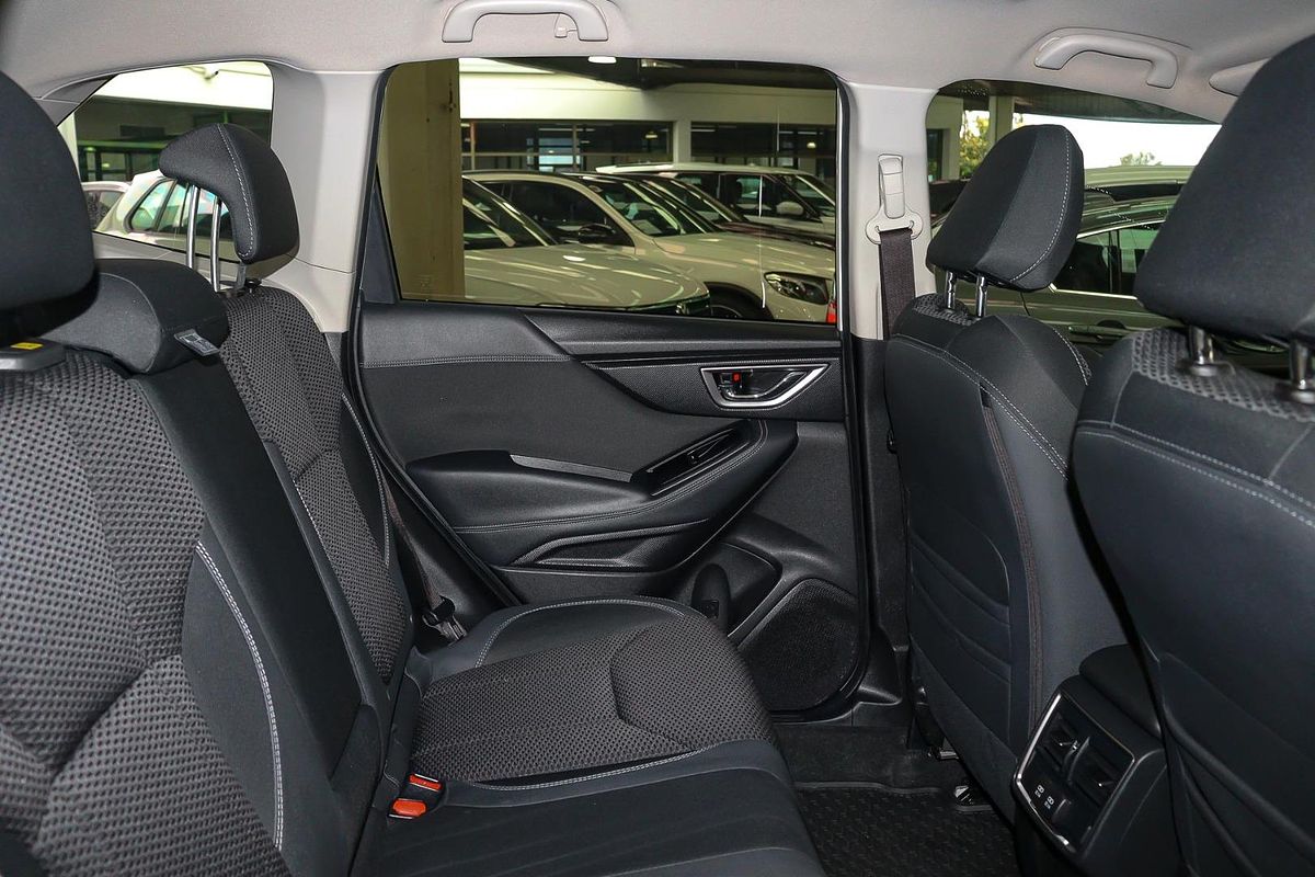2020 Subaru Forester 2.5i Premium S5