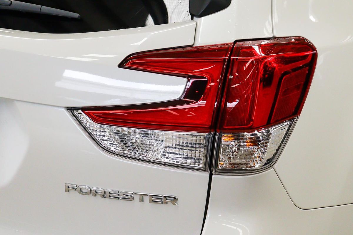 2020 Subaru Forester 2.5i Premium S5