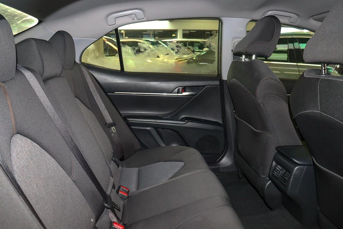2018 Toyota Camry Ascent Sport ASV70R