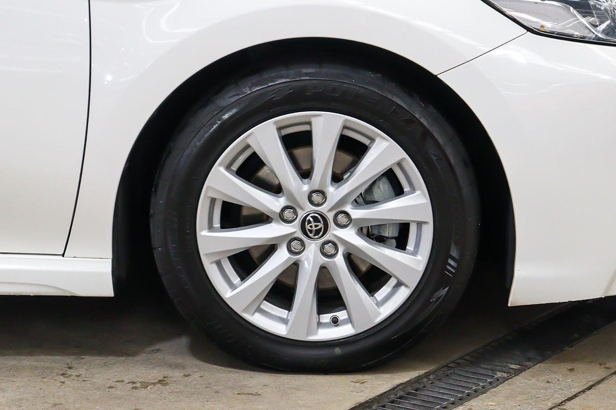 2018 Toyota Camry Ascent Sport ASV70R