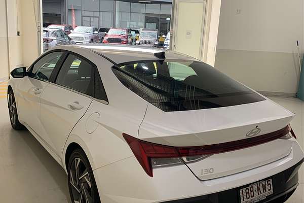 2024 Hyundai i30 Elite CN7.V2
