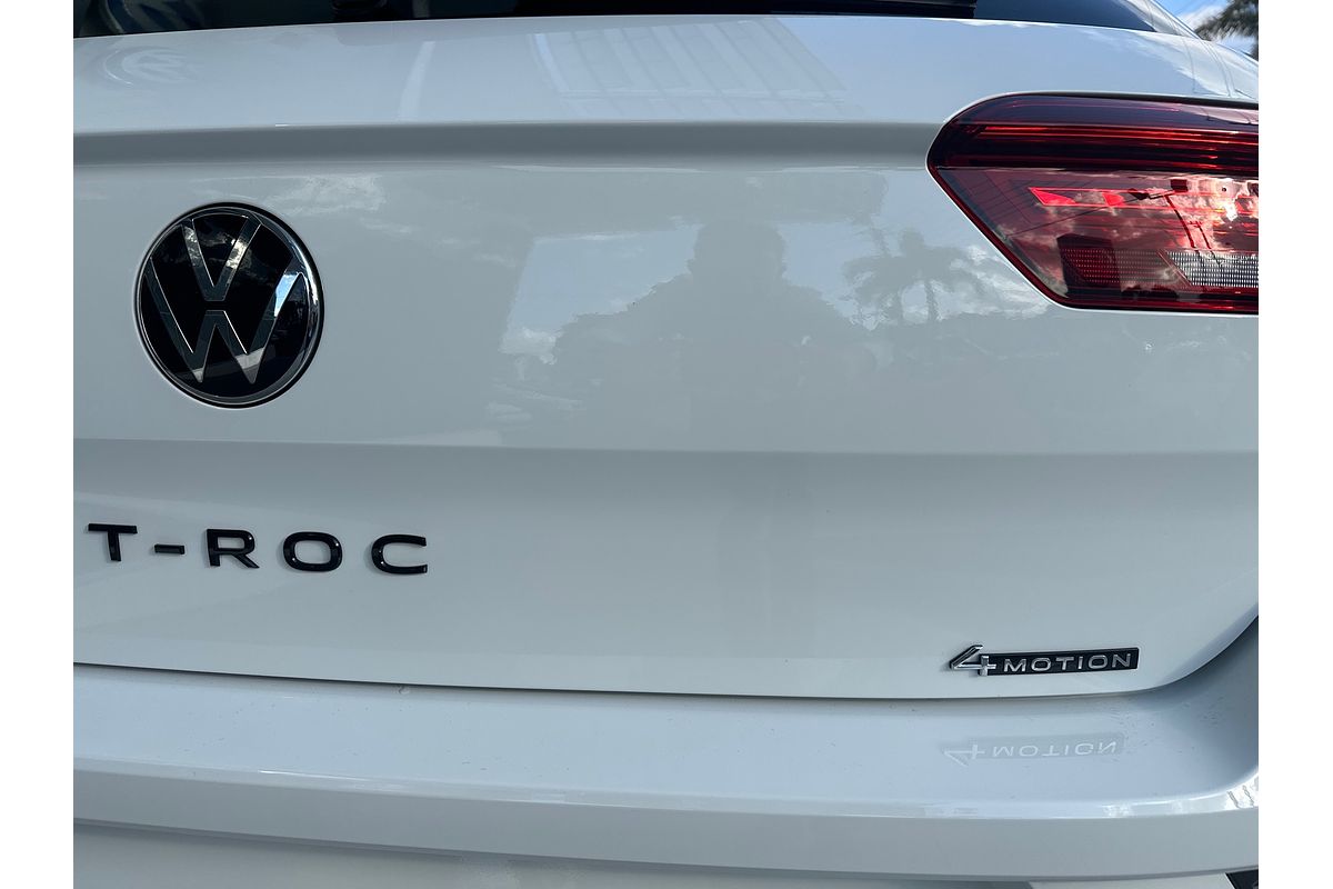 2024 Volkswagen T-Roc 140TSI R-Line D11