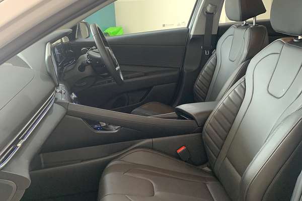 2024 Hyundai i30 Elite CN7.V2