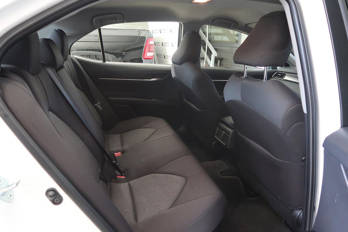 2019 Toyota Camry Ascent AXVH71R