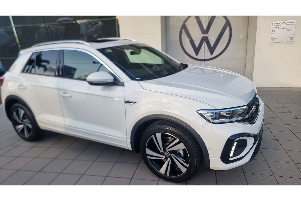 2024 Volkswagen T-Roc 140TSI R-Line D11