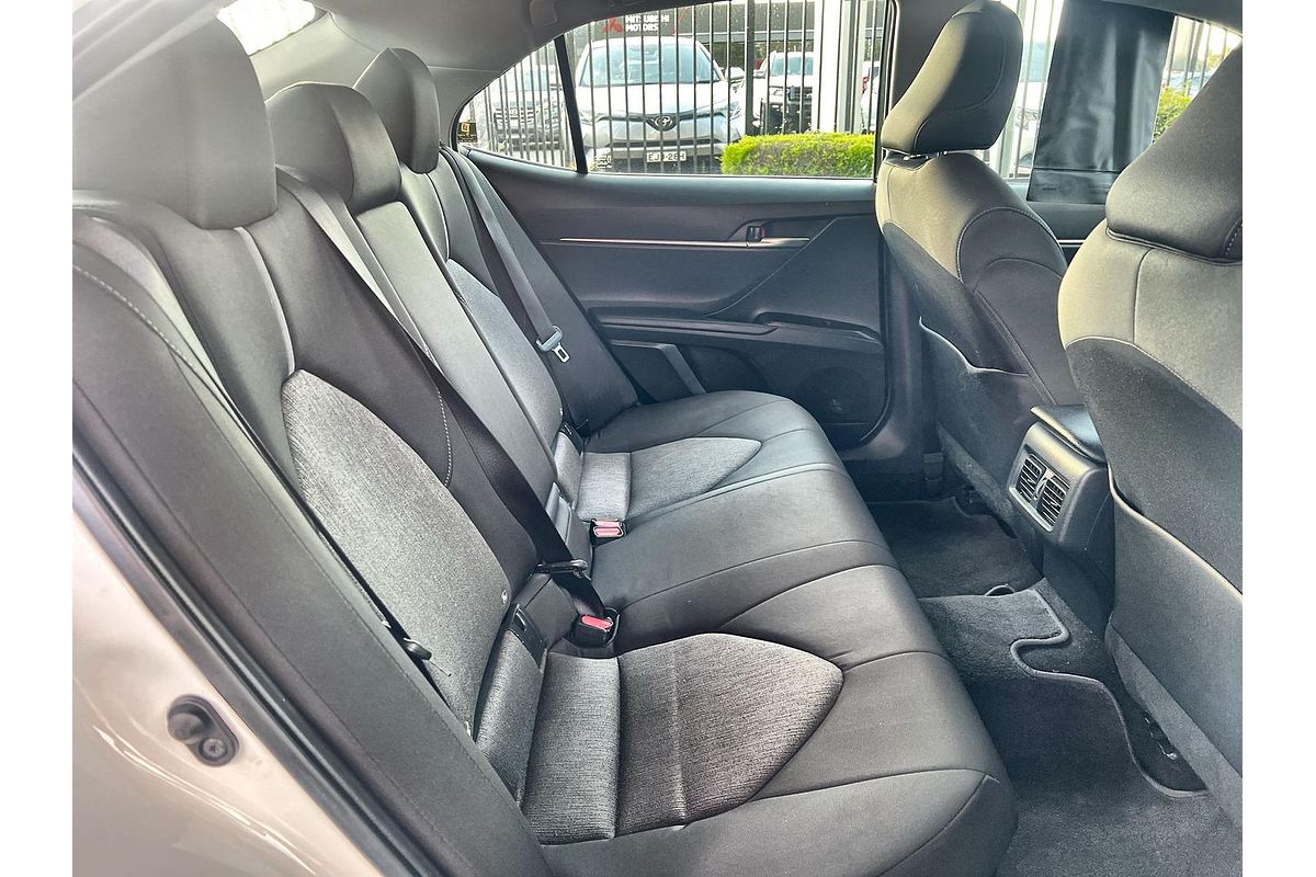 2021 Toyota Camry Ascent AXVH70R