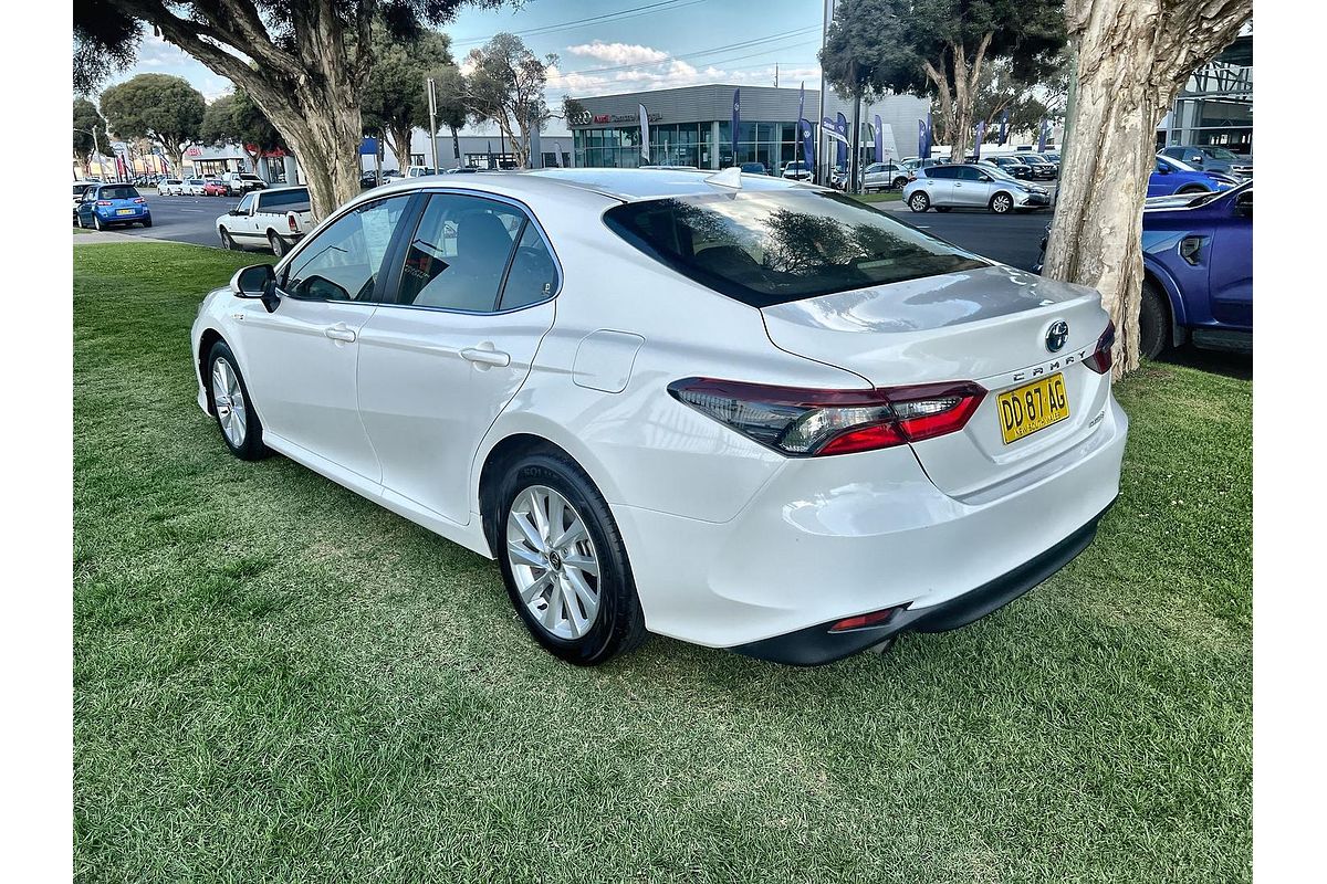2021 Toyota Camry Ascent AXVH70R