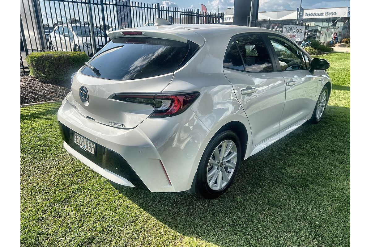 2023 Toyota Corolla SX Hybrid ZWE219R